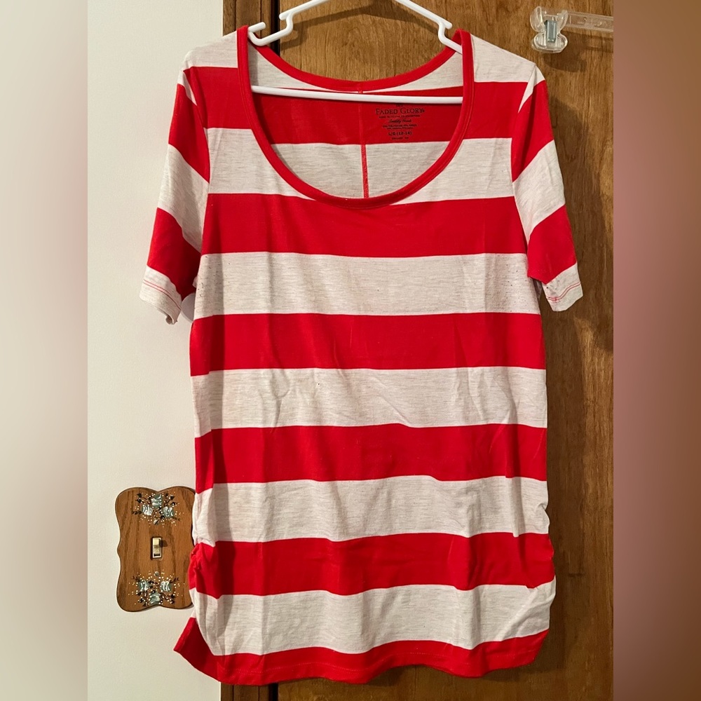 Stripped Tee
